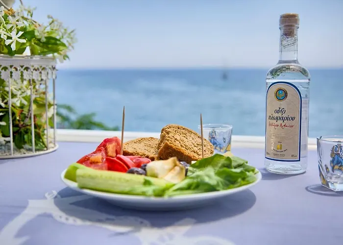 Chara's Sea View House