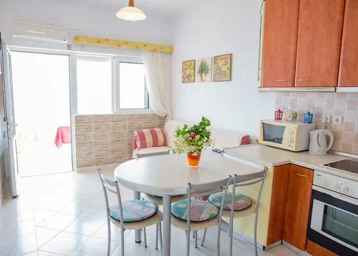 Chara's Sea View House Apartment Haraki